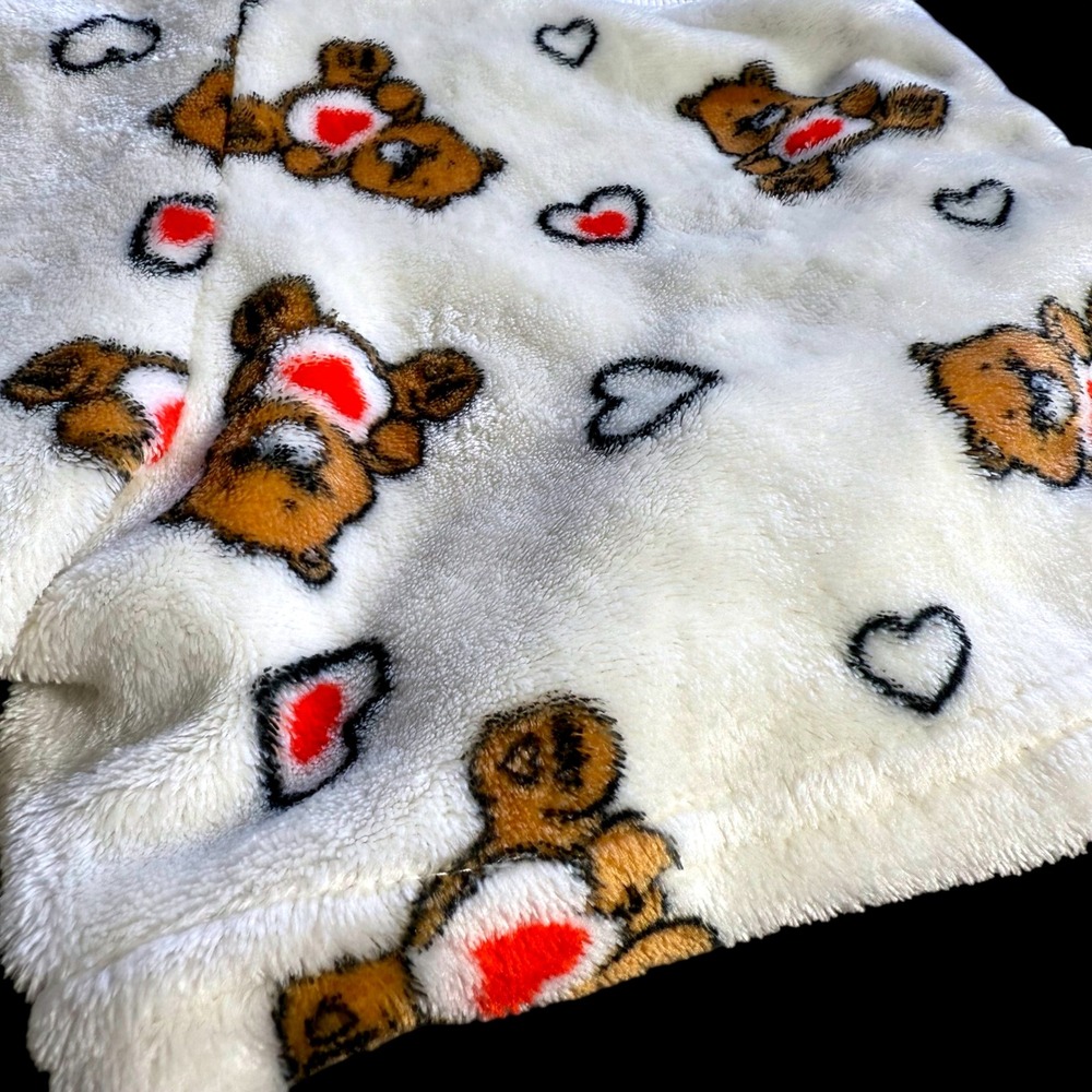 Care Bears Fuzzy Plush Shorts XS Women's White Teddy Bear Hearts Lounge - Picture 5 of 11